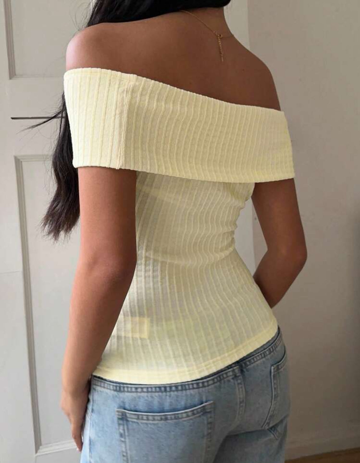 Butter yellow apricot tee