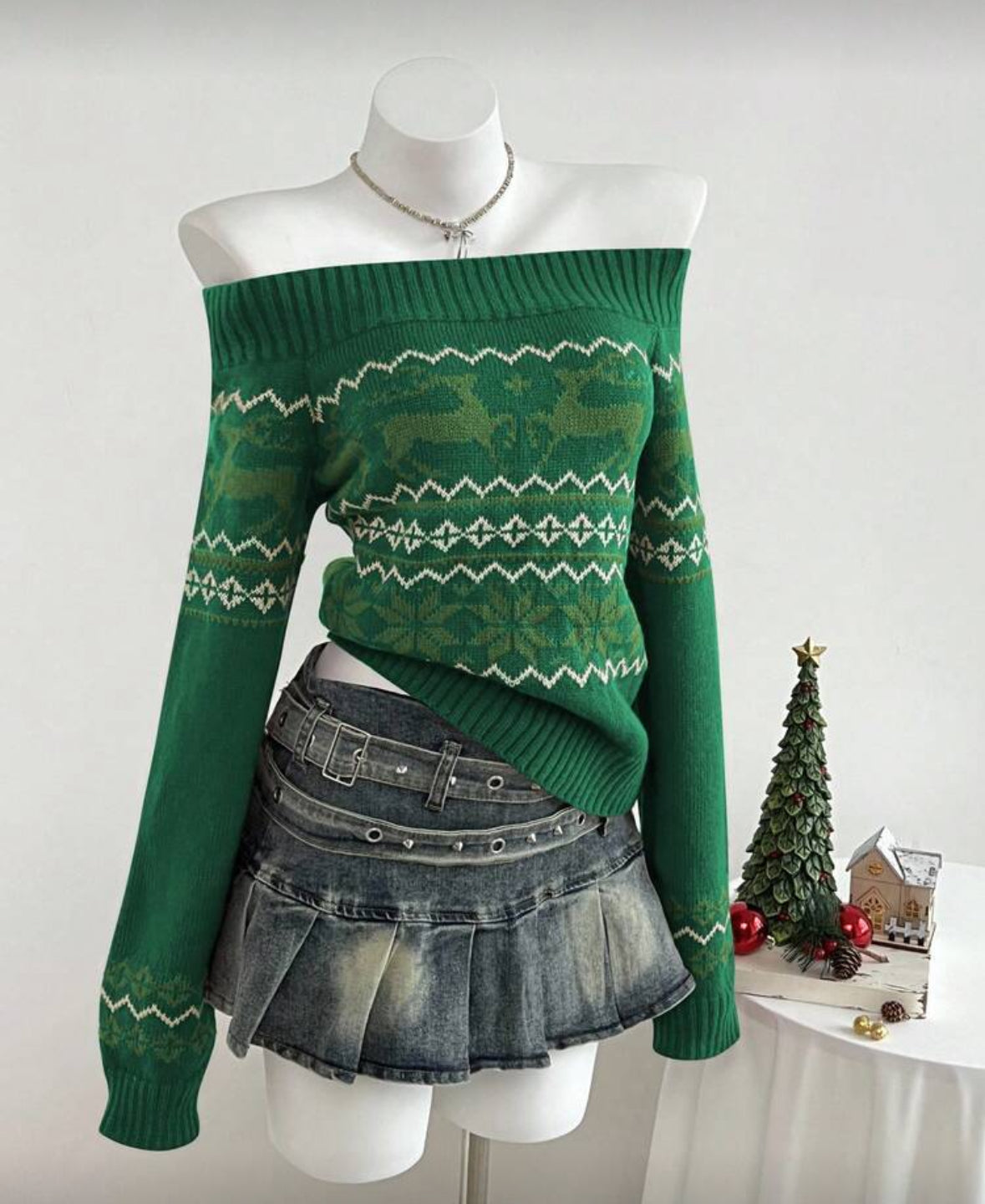 Elamini christmas sweat