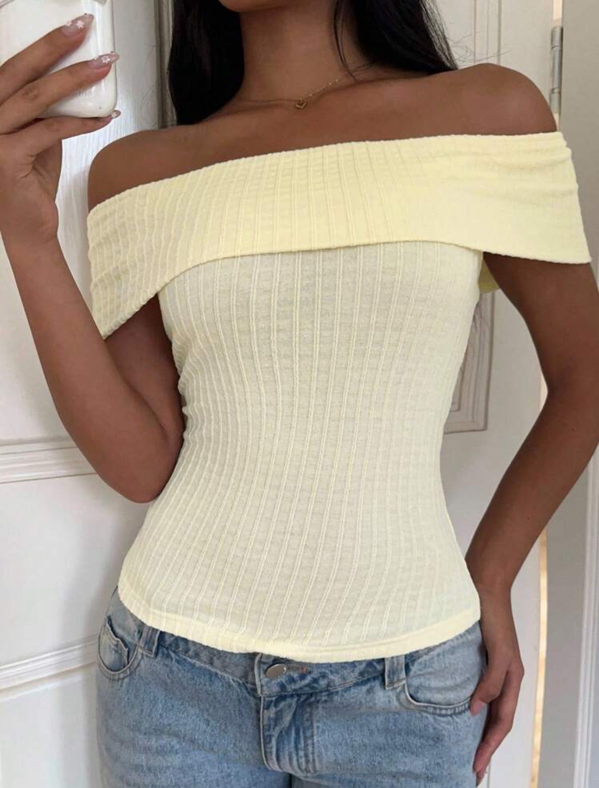 Butter yellow apricot tee