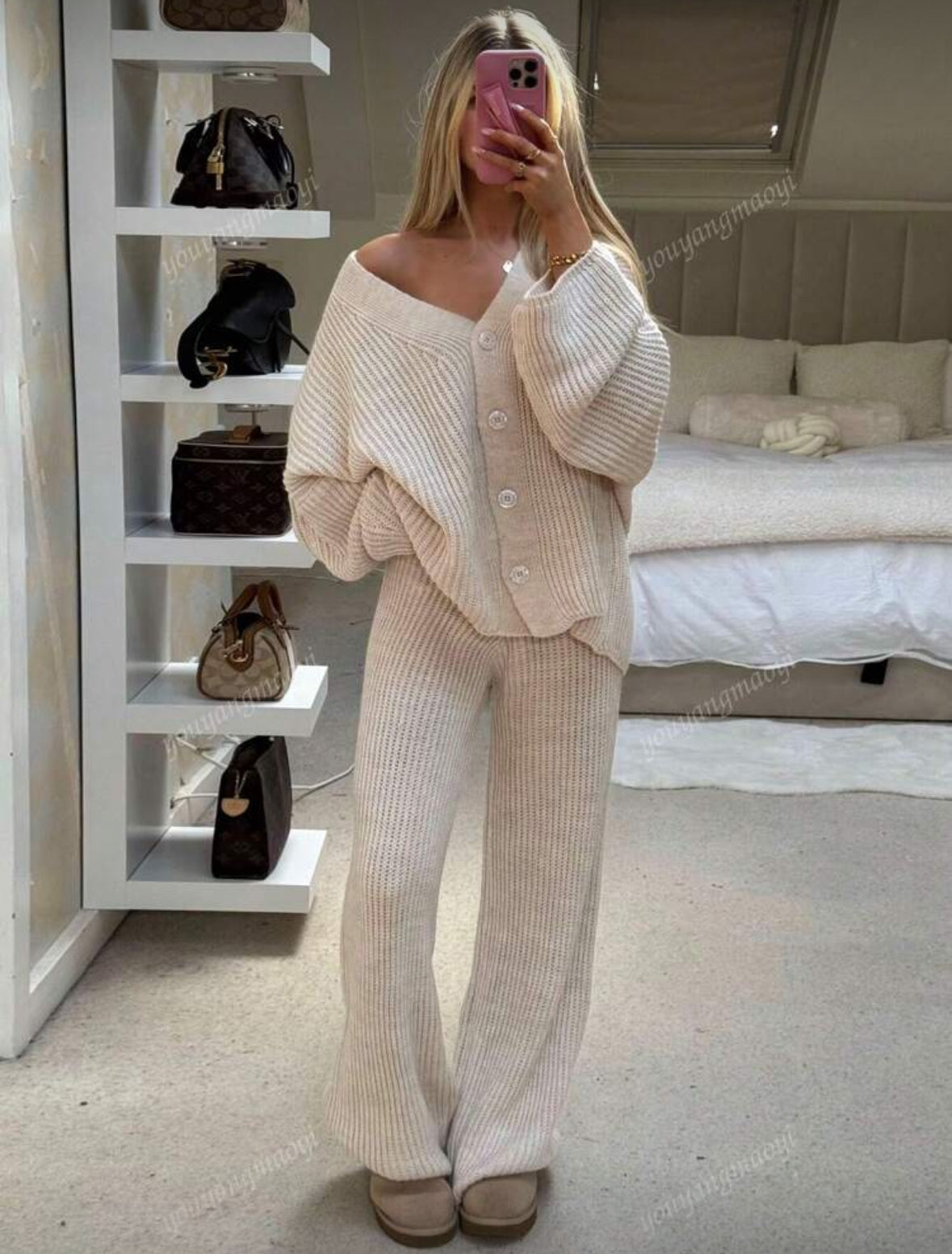 Anna set