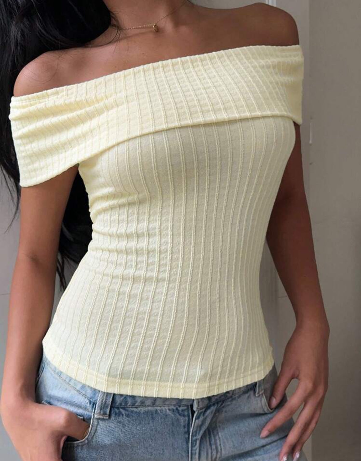 Butter yellow apricot tee