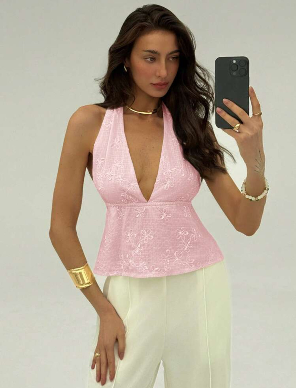 Embroidery v neck tank top