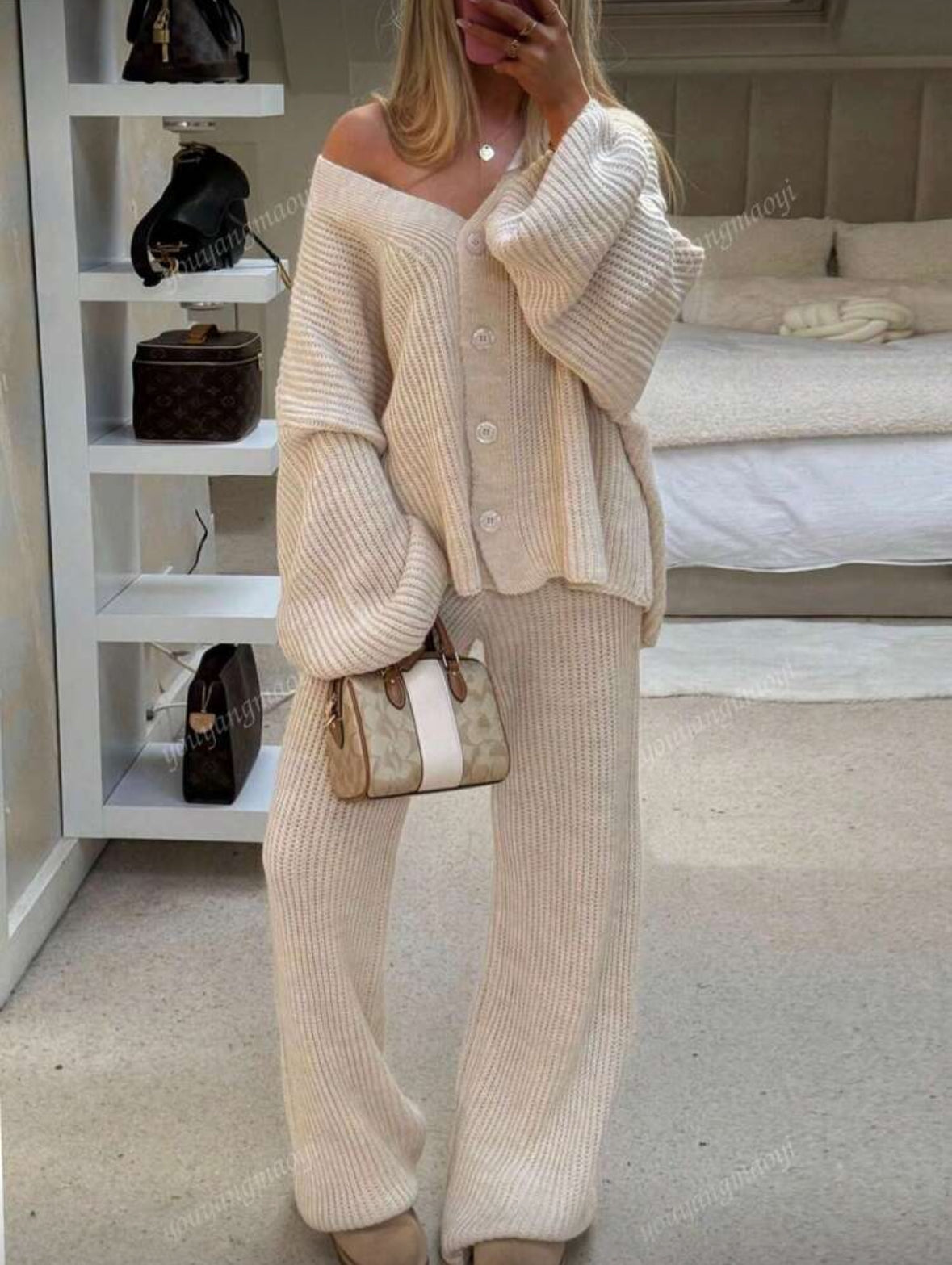 Anna set