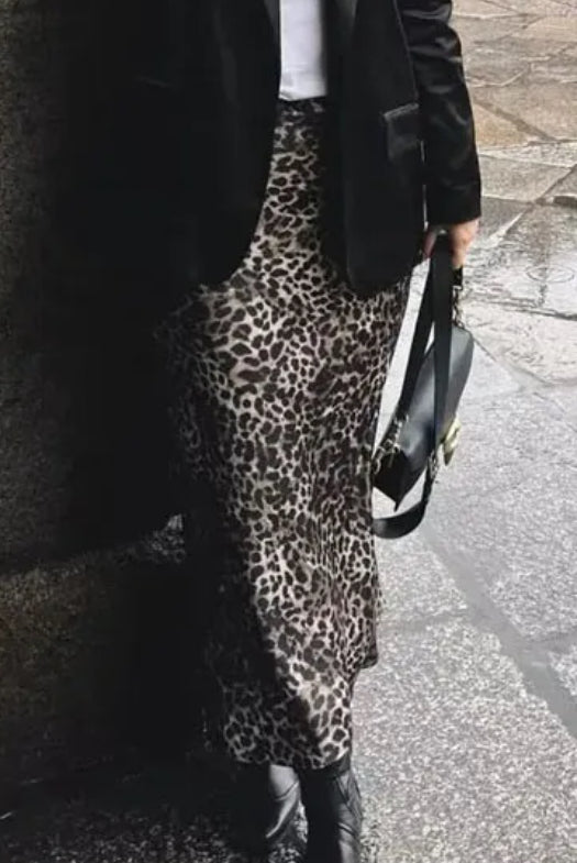 Vintage leopard skirt