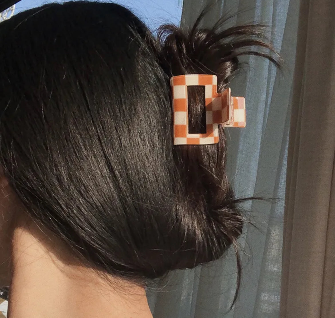 Checkered Clip