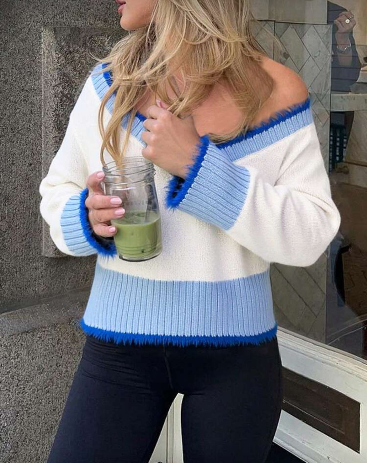 Amelia V neck