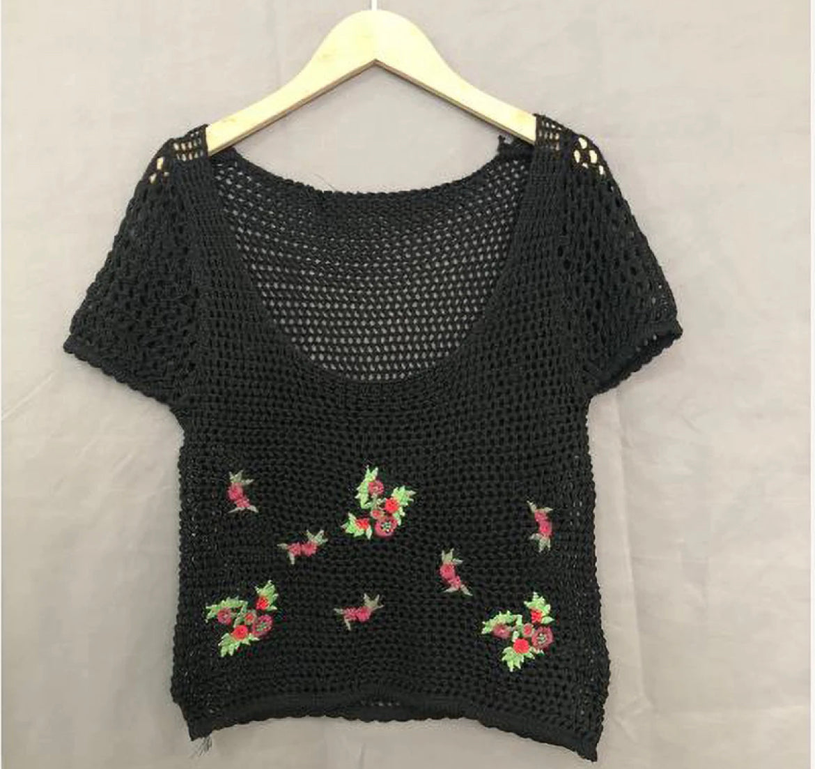 Floral Embroidered Crop Top