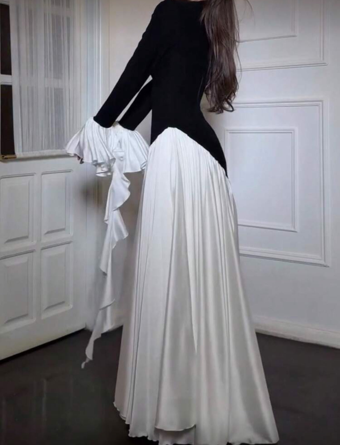 Old Money Frill Dress