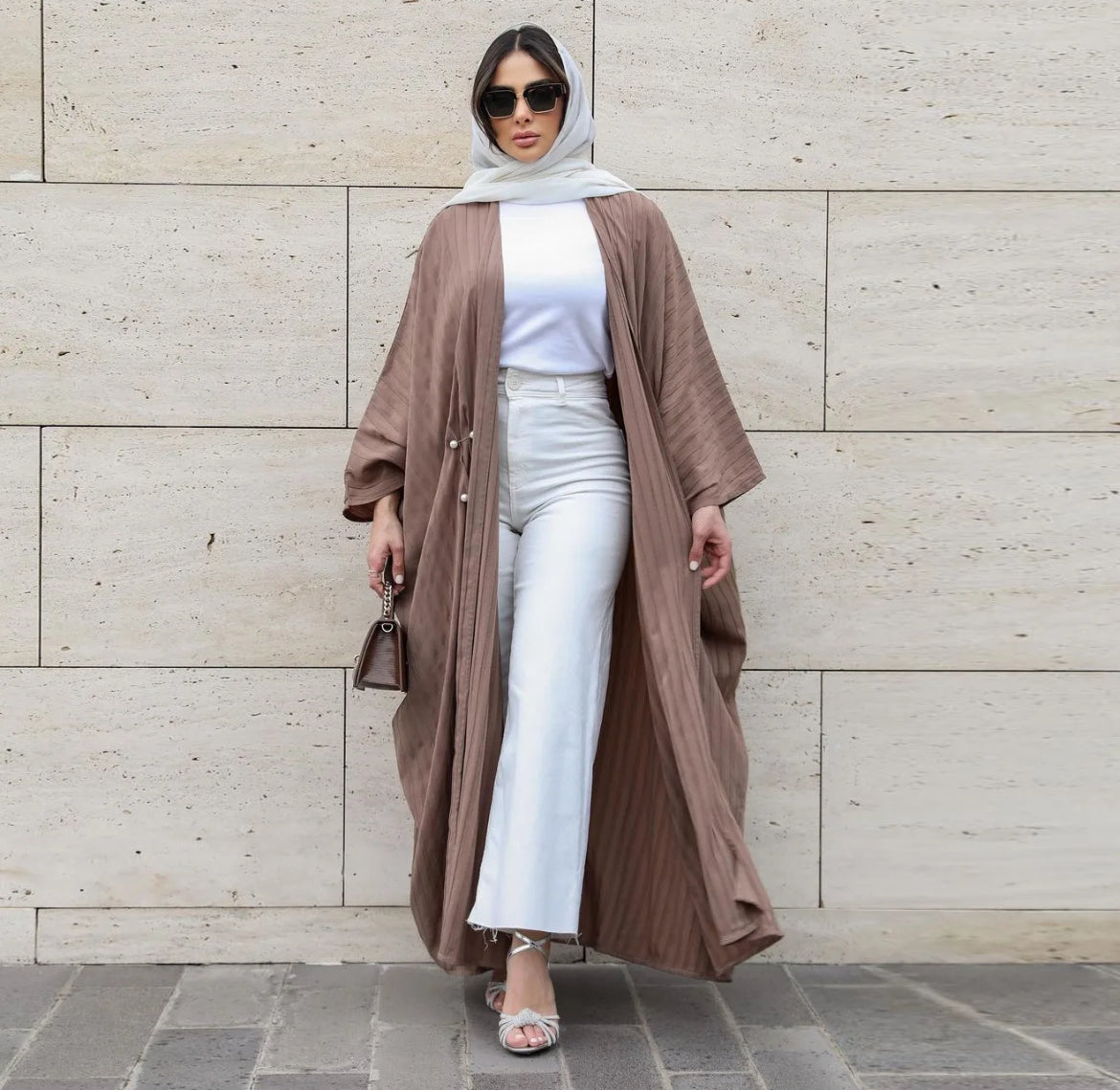 Chic Solid abaya