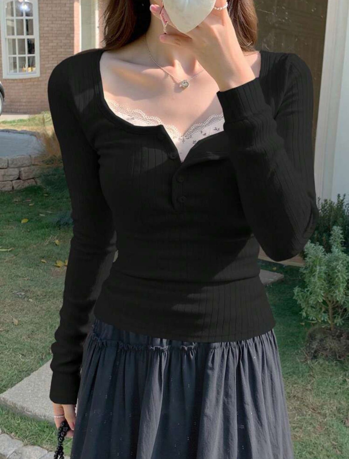 Minimalist Top