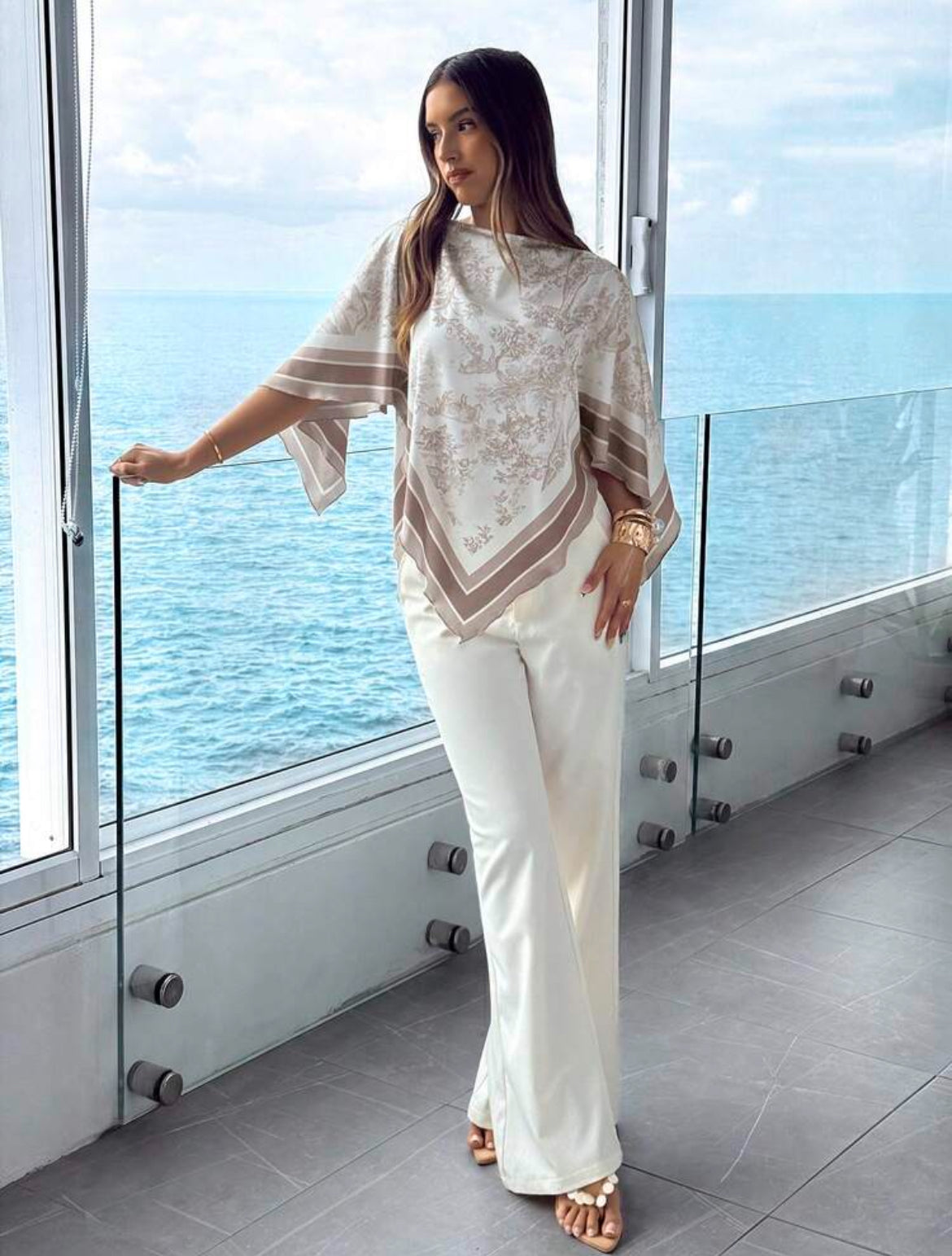 Summer Scoop Neck Blouse