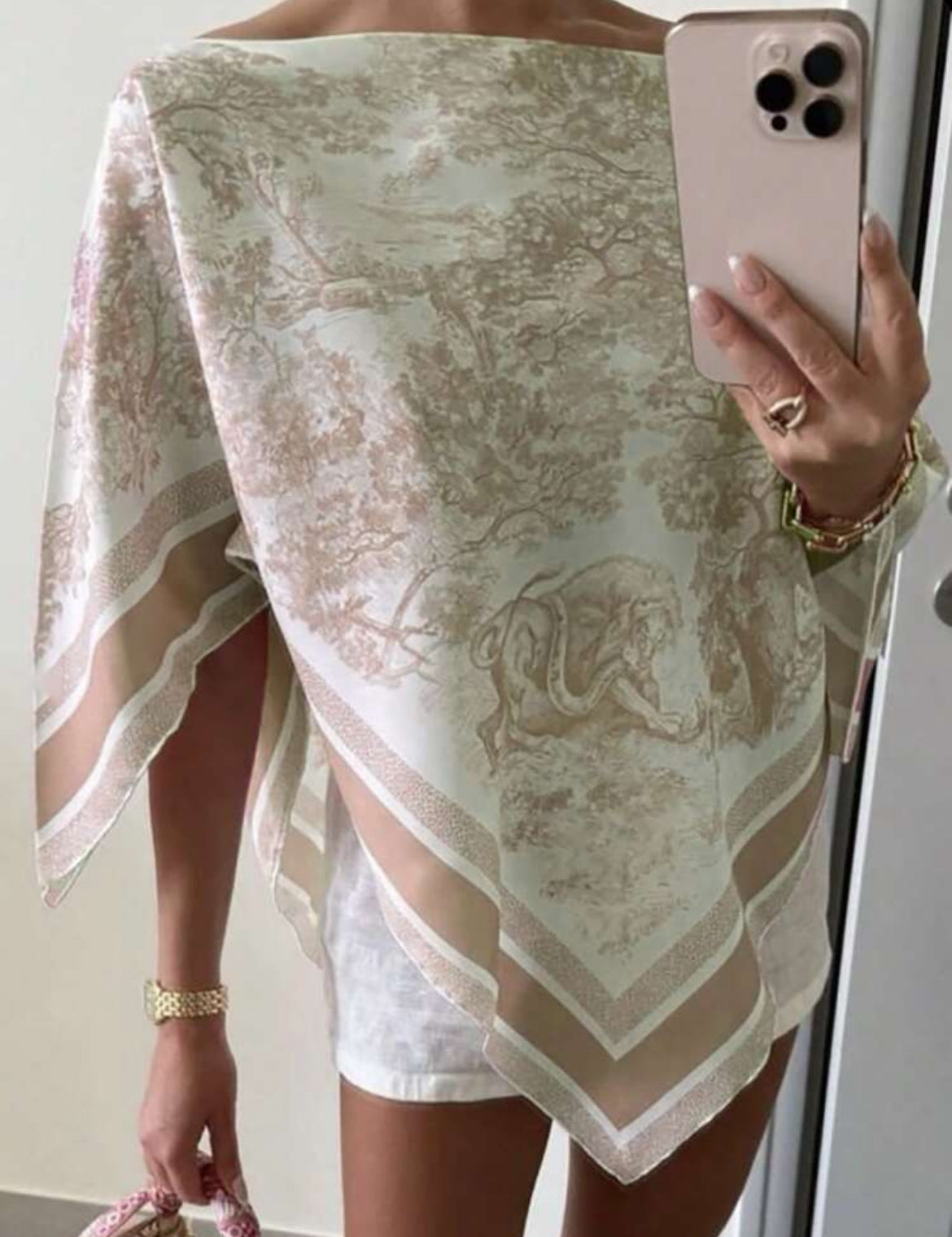Summer Scoop Neck Blouse