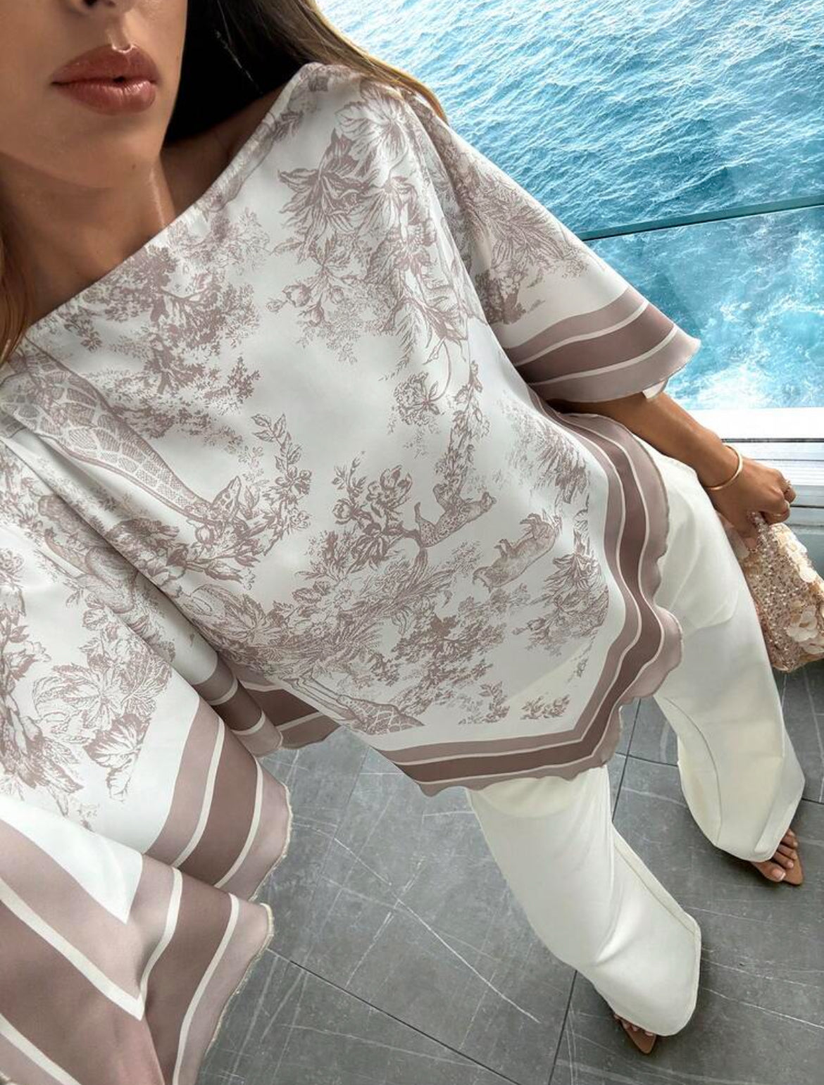 Summer Scoop Neck Blouse