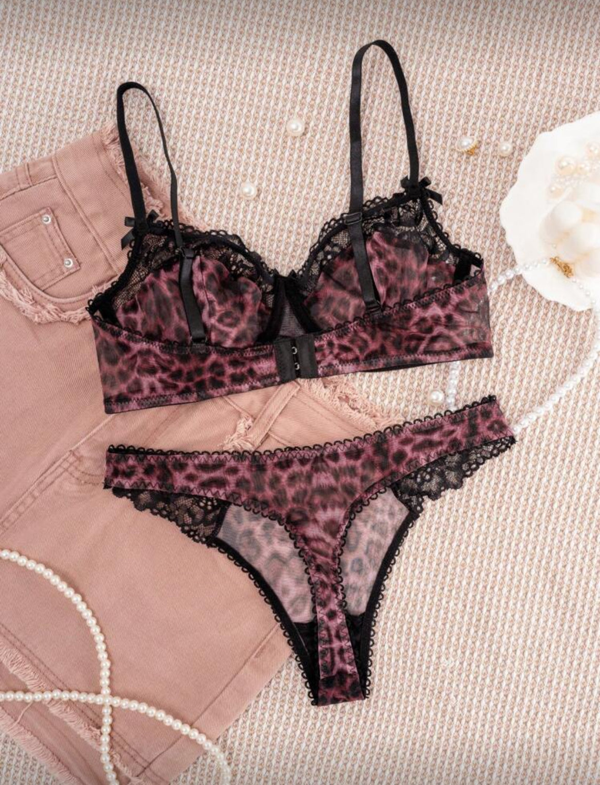 Lace Trim Set