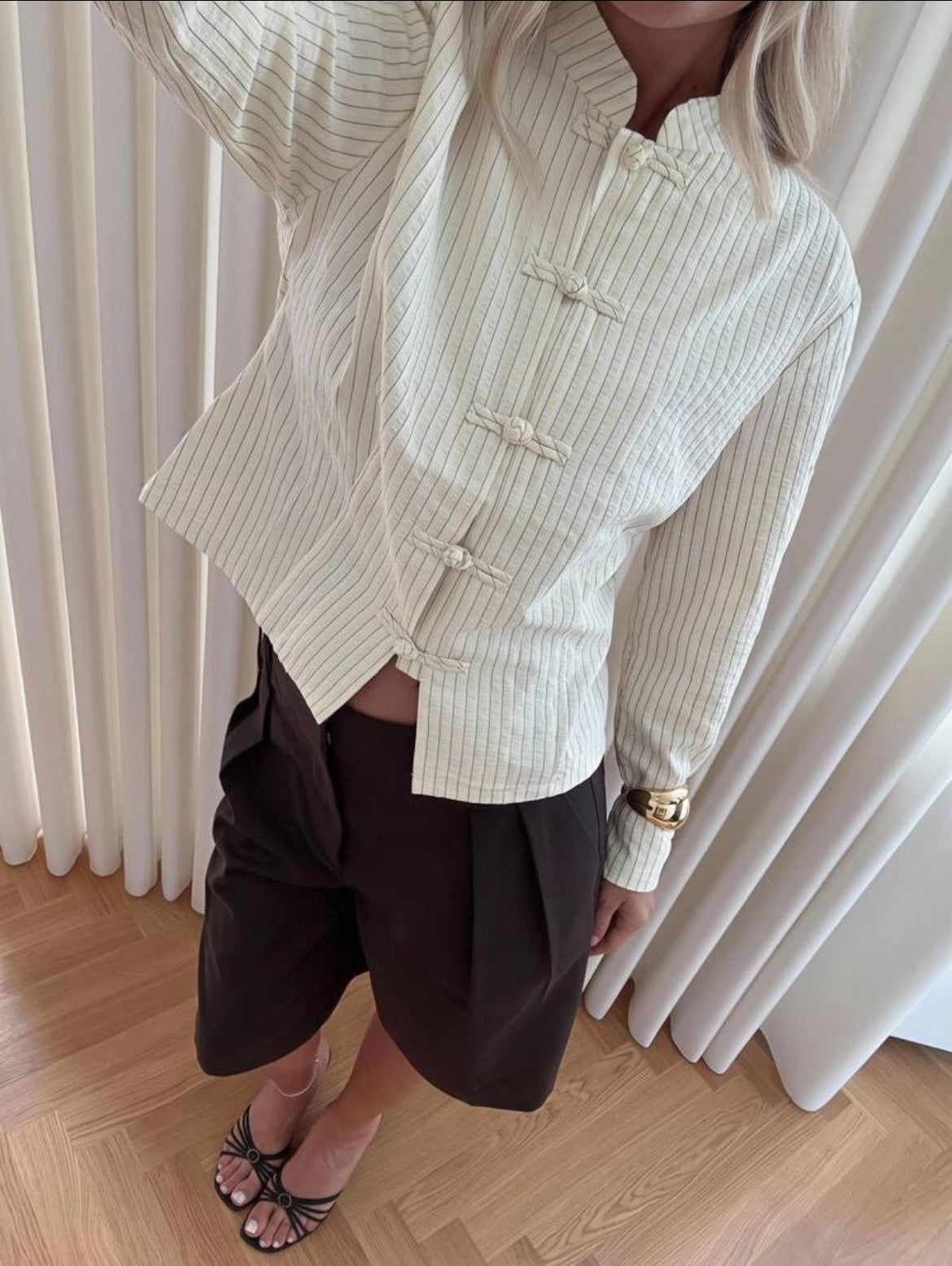 Chinese Style Frog Top