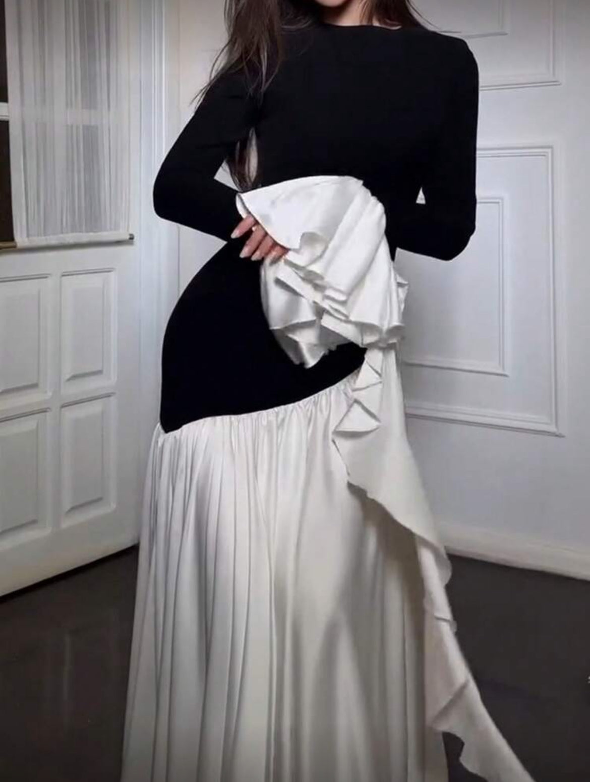 Old Money Frill Dress