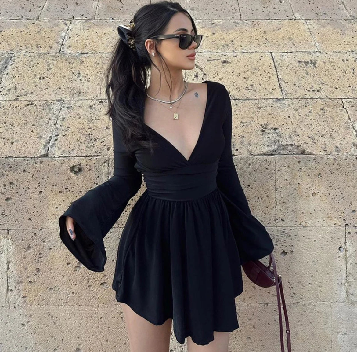 V neck dress