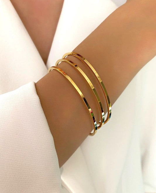 Plain Gold Bangles